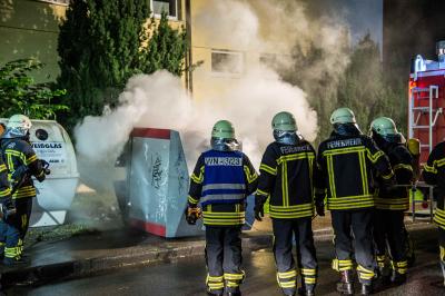 Waiblingen-Bittenfeld: Papiercontainer in Brand fordert die Feuerwehr